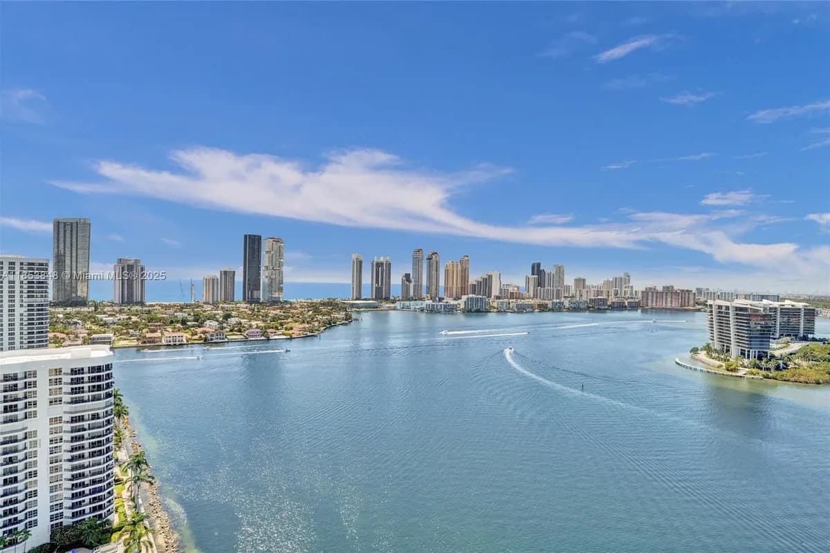 3530 Mystic Pointe Dr # 2915, Aventura FL 33180