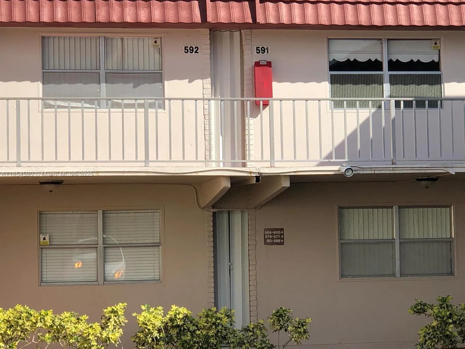 591 Saxony M # 591, Delray Beach FL 33446