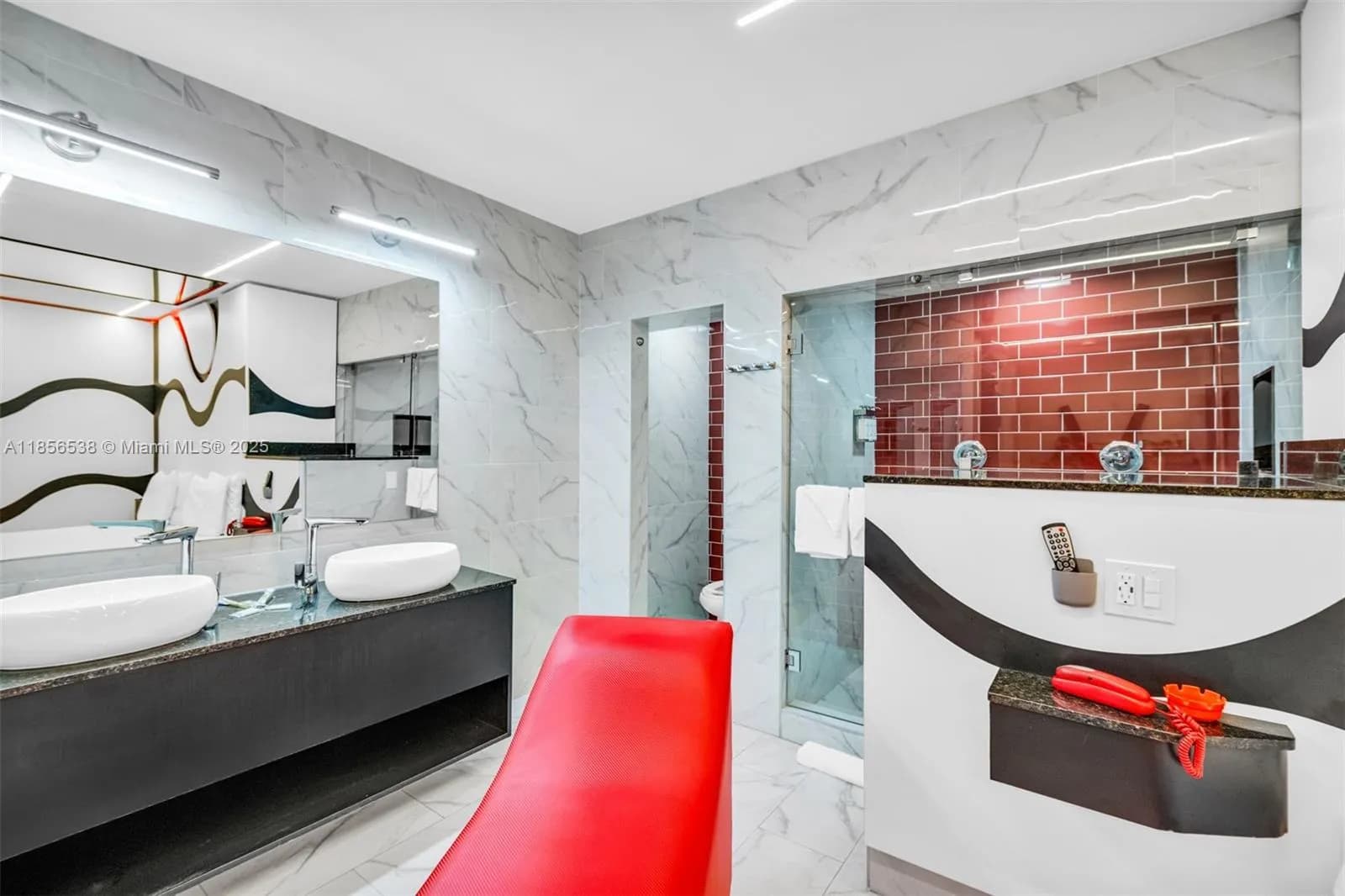 841 N Krome Ave, Homestead FL 33030