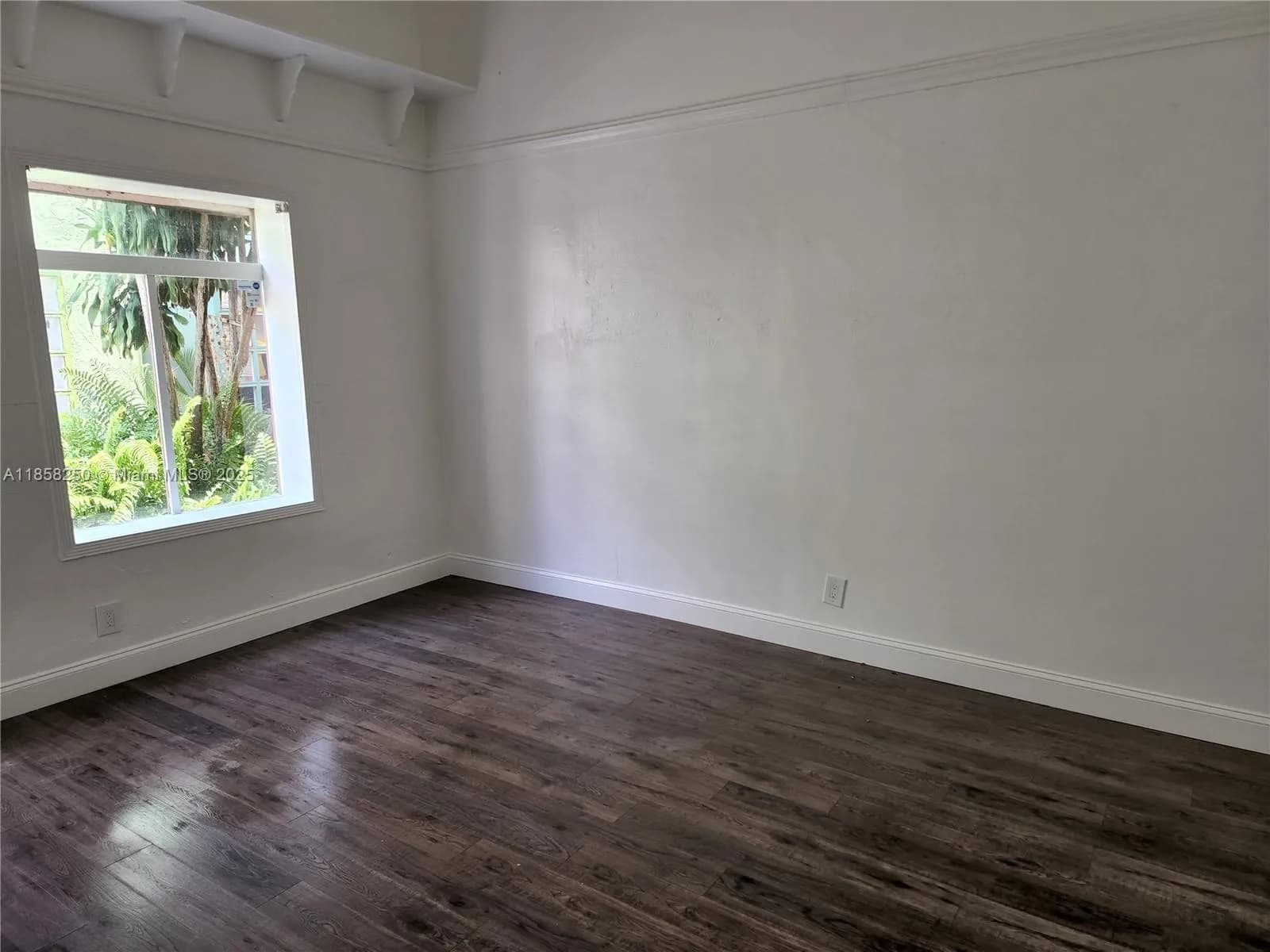 38 S Federal Hwy # 7, Dania Beach FL 33004