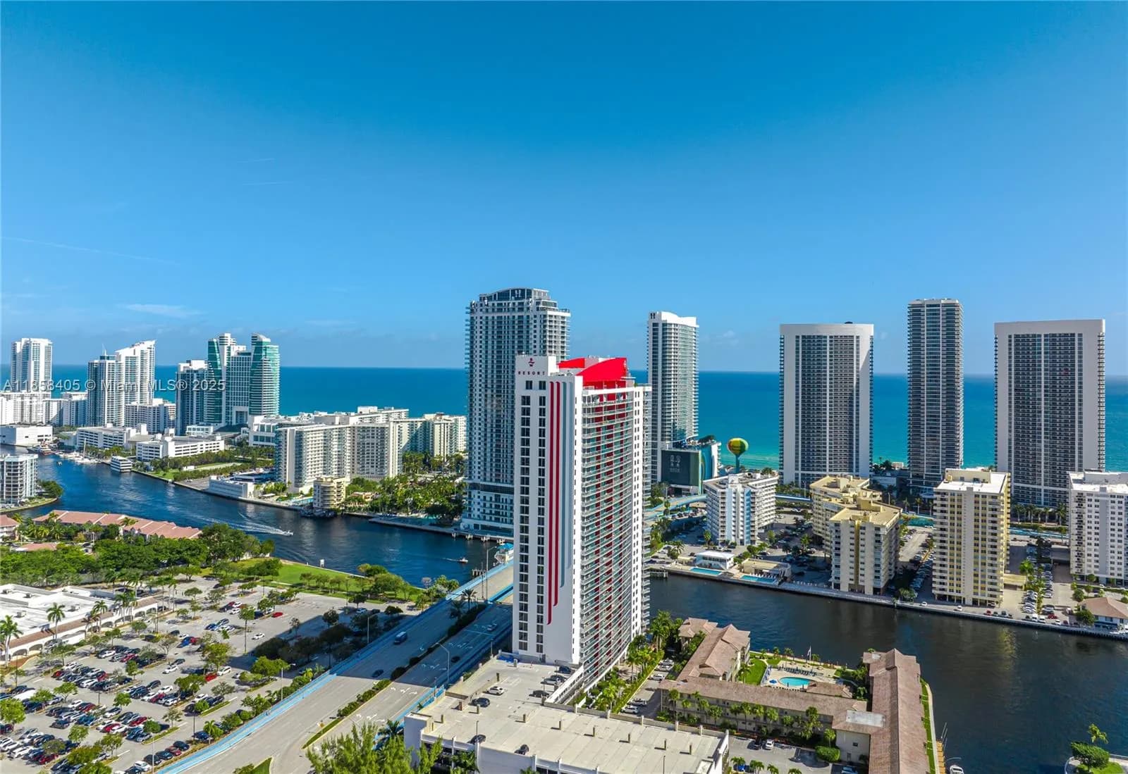 2 bedroom 2 bath for sale at 2602 E Hallandale Beach Blvd # R706, Hallandale Beach FL 33009