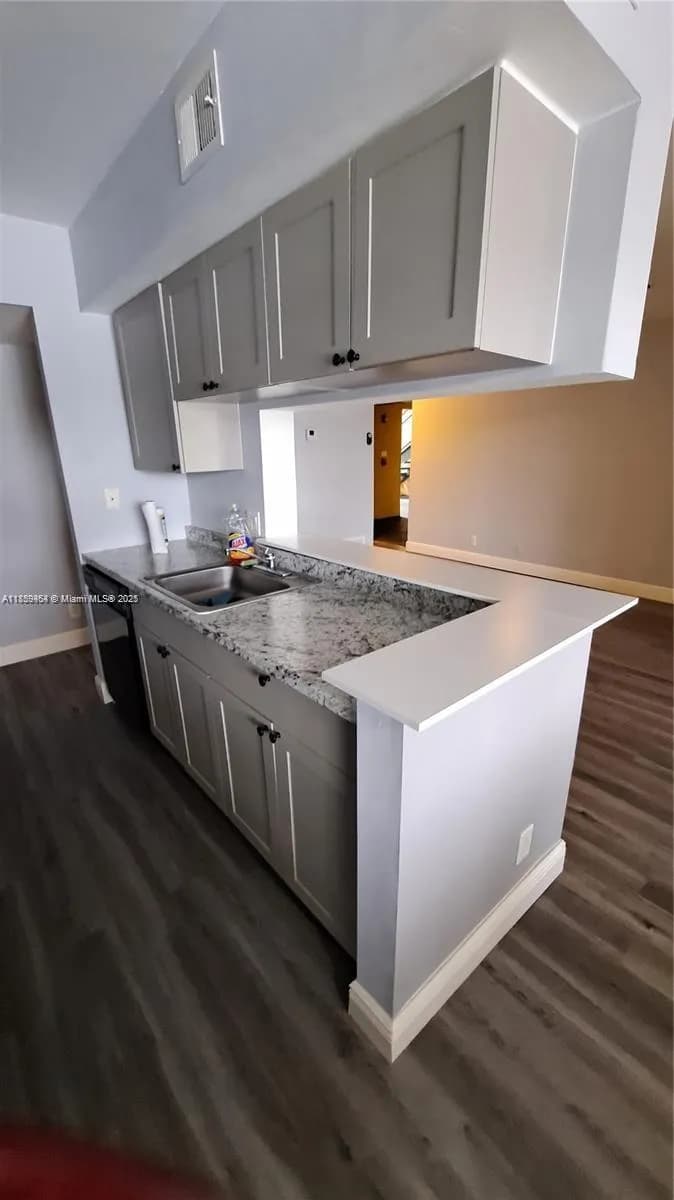 5672 Rock Island Rd # 242, Tamarac FL 33319