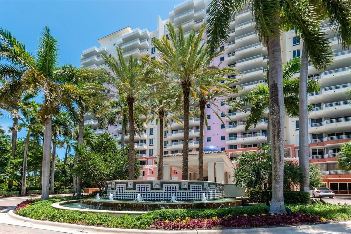 781 Crandon Blvd # 306, Key Biscayne FL 33149