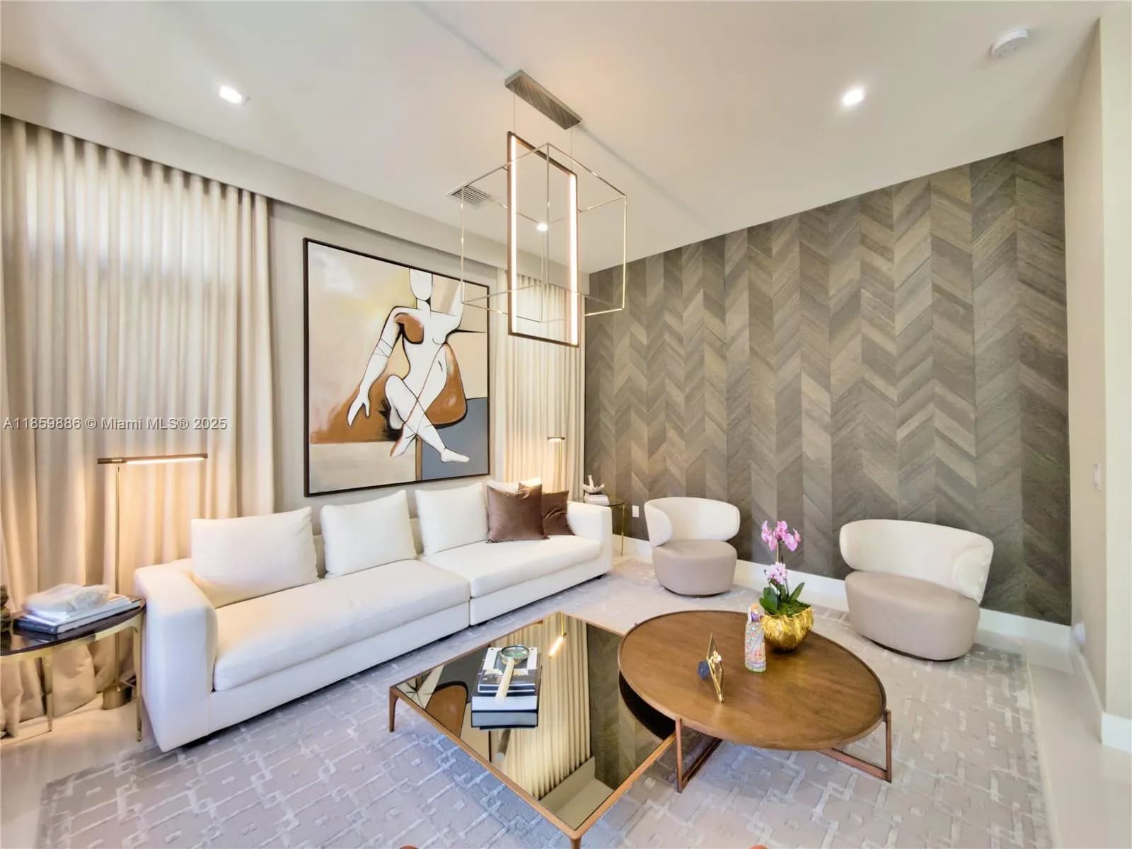 8162 NW 48th Ter, Doral FL 33166