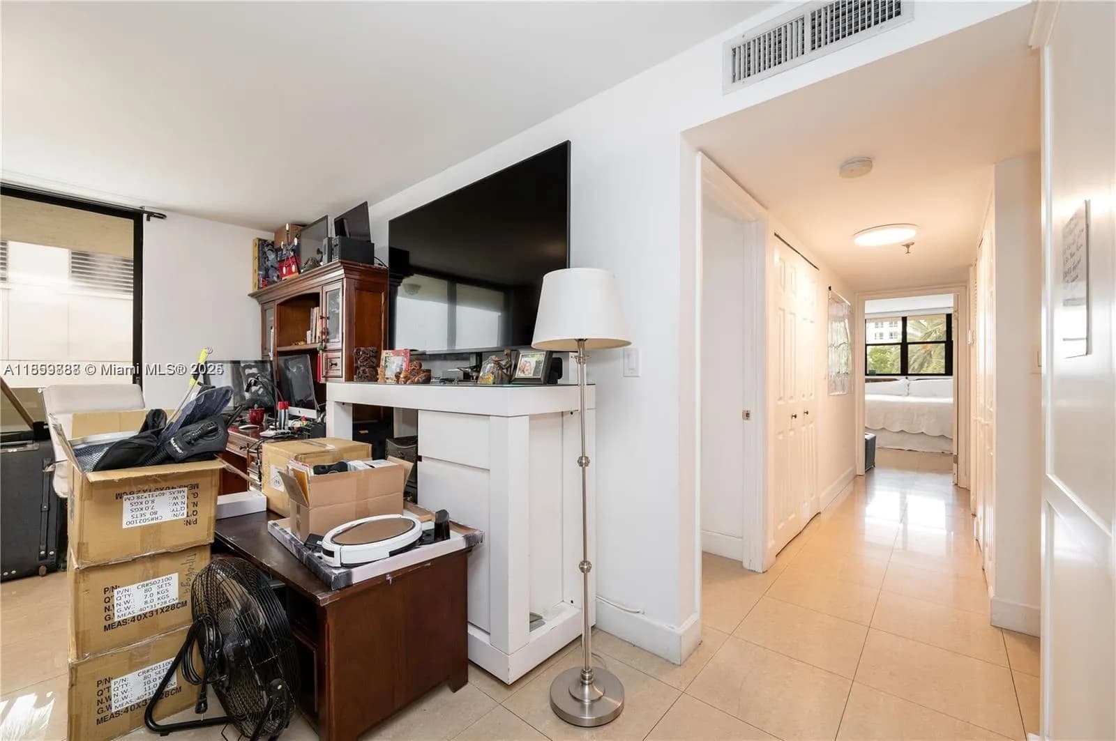 1621 Collins Ave # 302, Miami Beach FL 33139