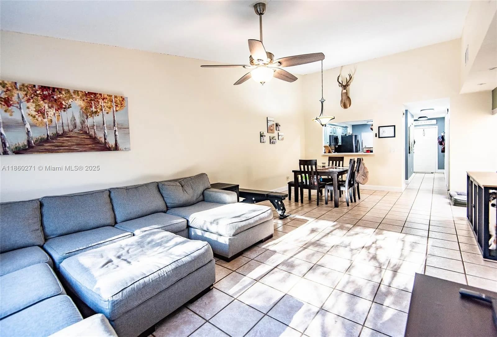 895 SW 120th Way, Davie FL 33325