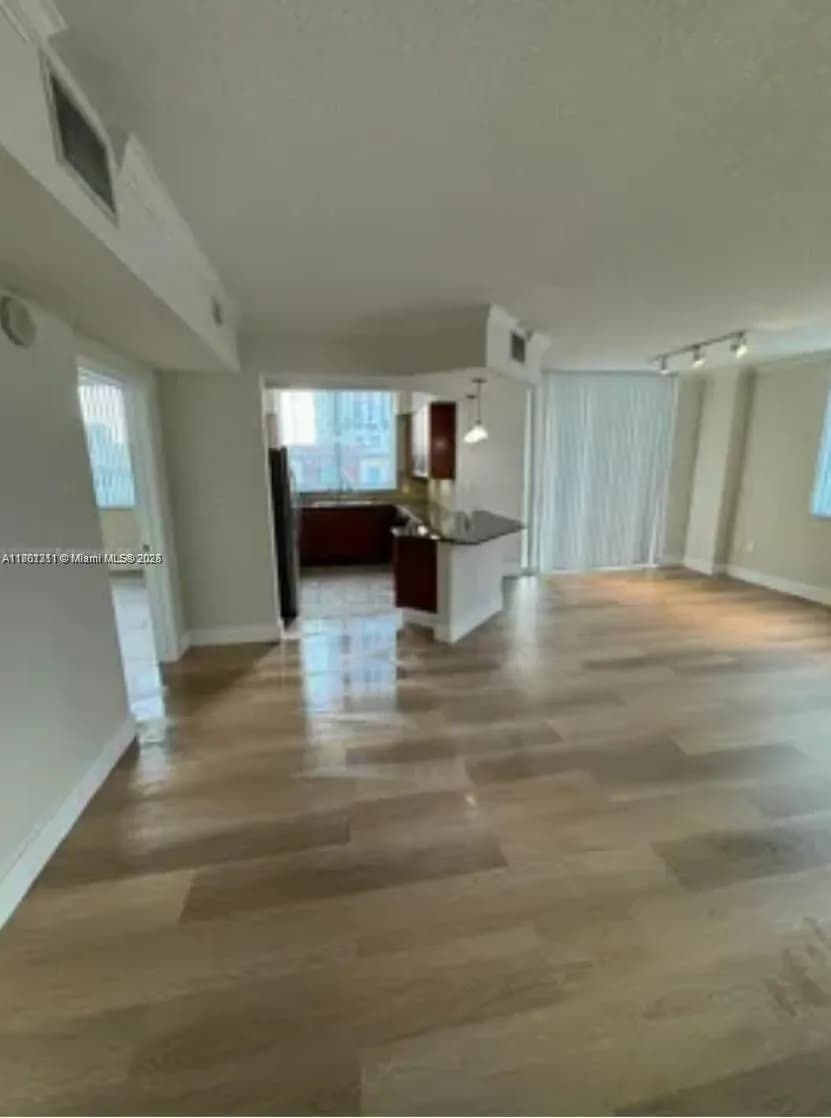 2000 N Bayshore Dr # 801, Miami FL 33137