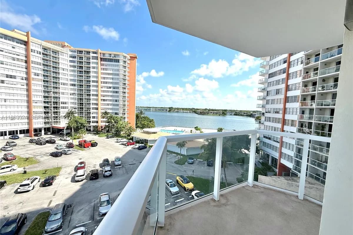 1351 NE Miami Gardens Dr # 626E, Miami FL 33179