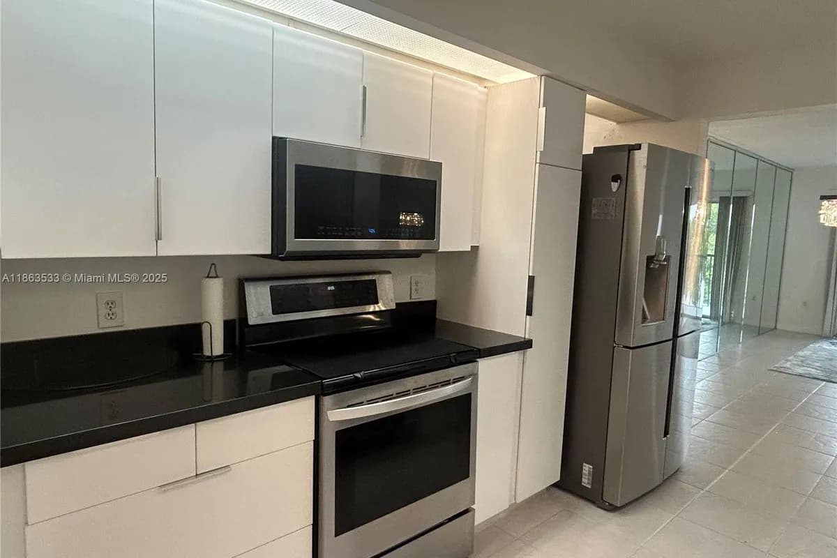 901 SW 141st Ave # 409M, Pembroke Pines FL 33027