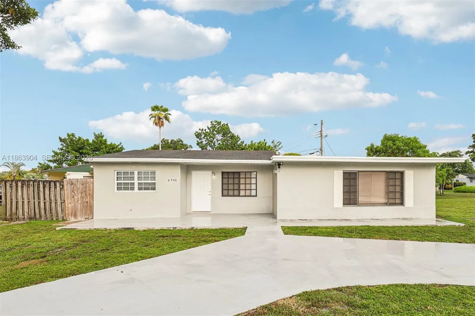 6546 SW 21st St, Miramar FL 33023
