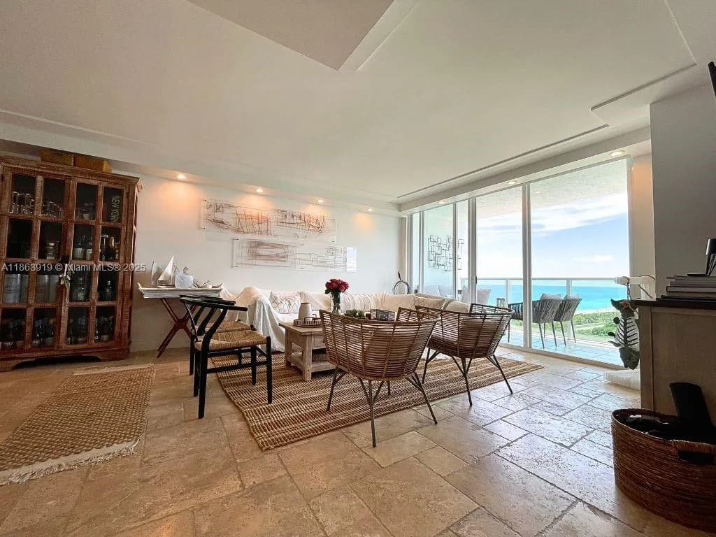 100 Bayview Dr # 1924, Sunny Isles Beach FL 33160