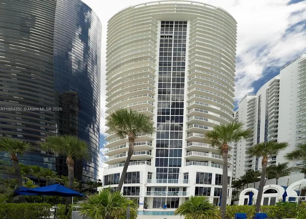 18671 Collins Ave # 1203, Sunny Isles Beach FL 33160