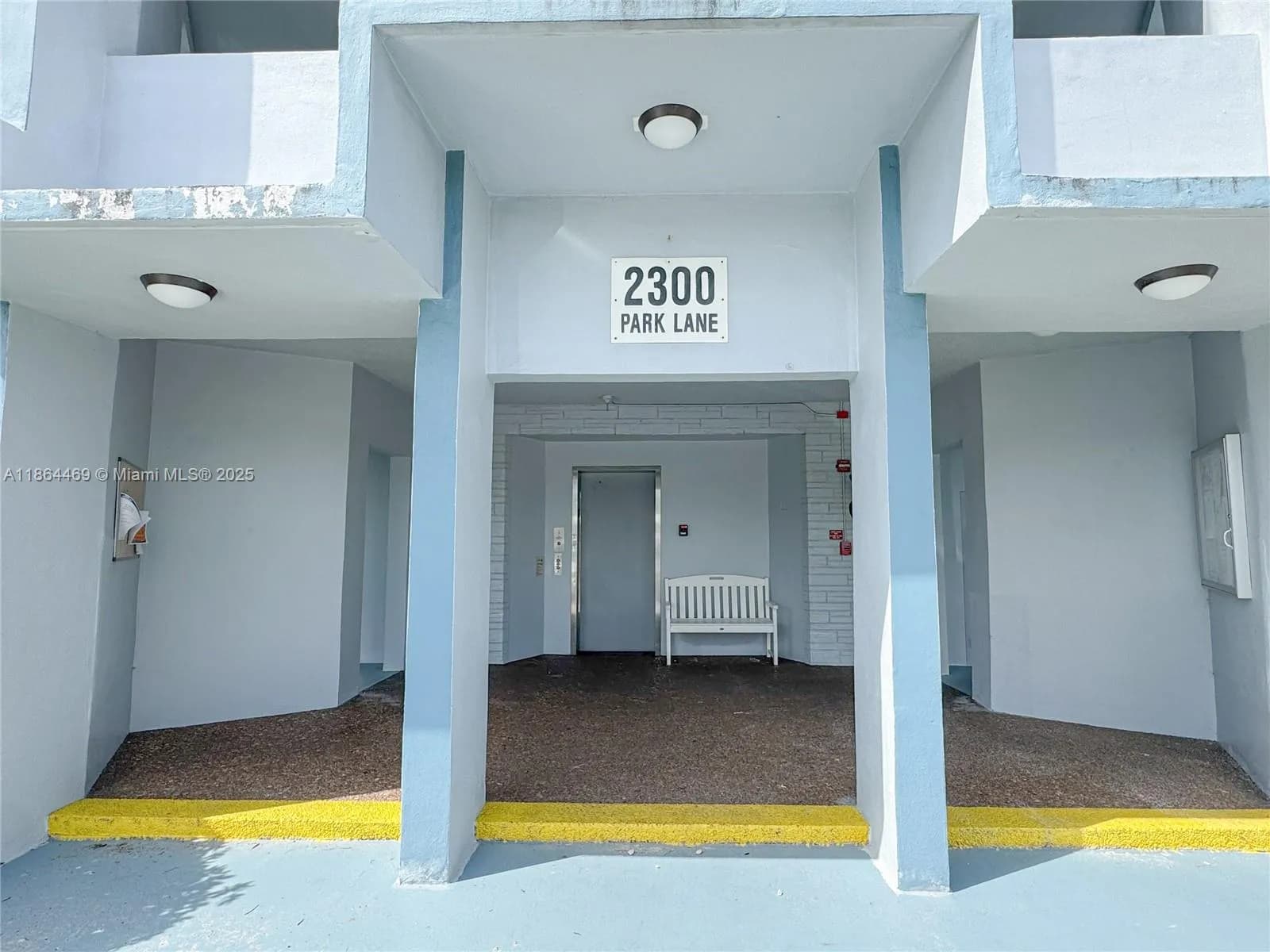 2300 Park Ln # 105, Hollywood FL 33021