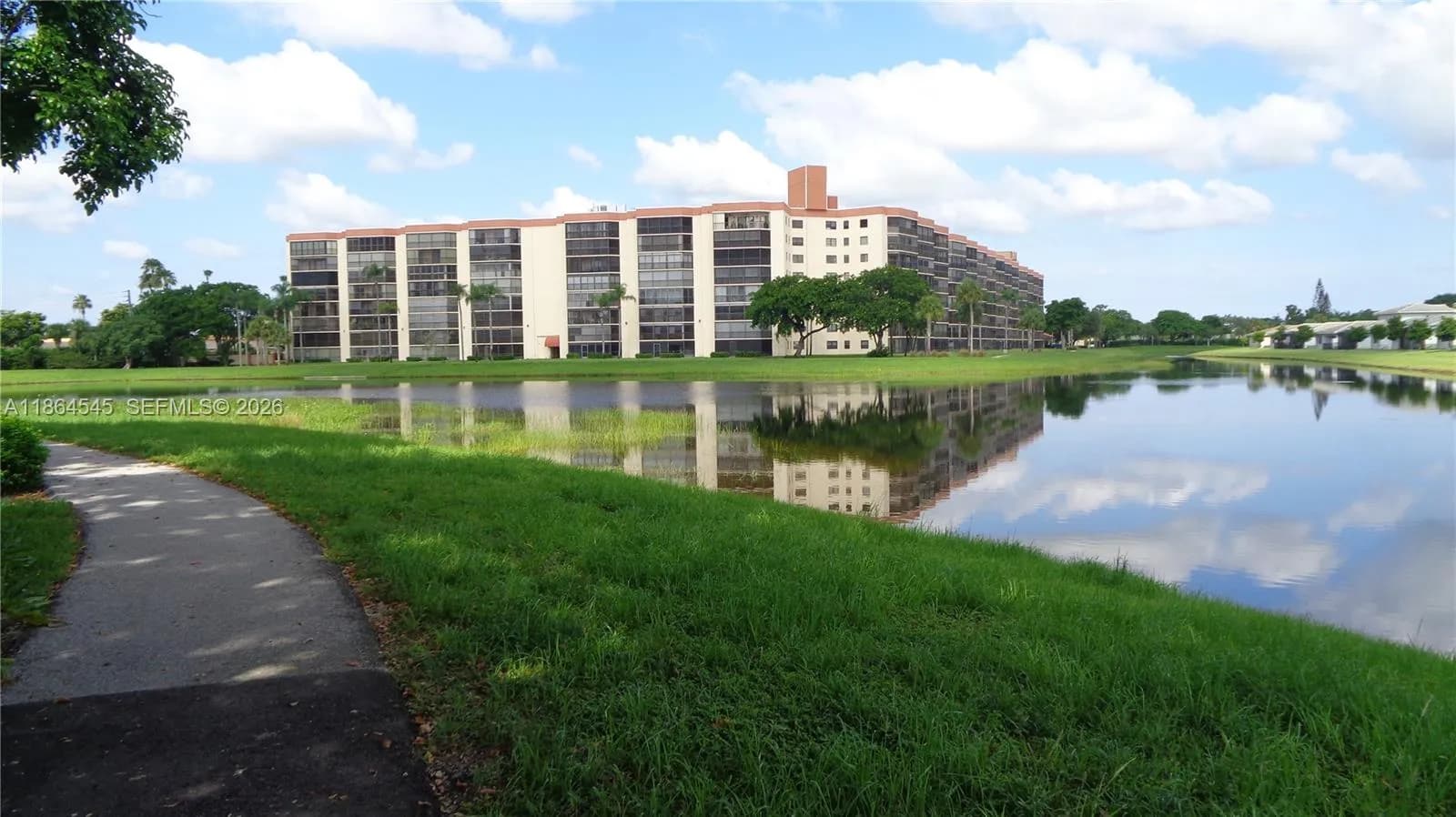 7360 S Oriole Blvd # 806, Delray Beach FL 33446