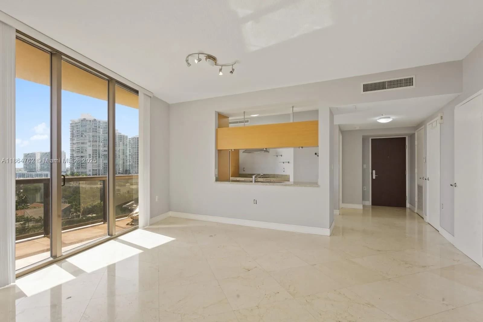 16275 Collins Ave # 904, Sunny Isles Beach FL 33160