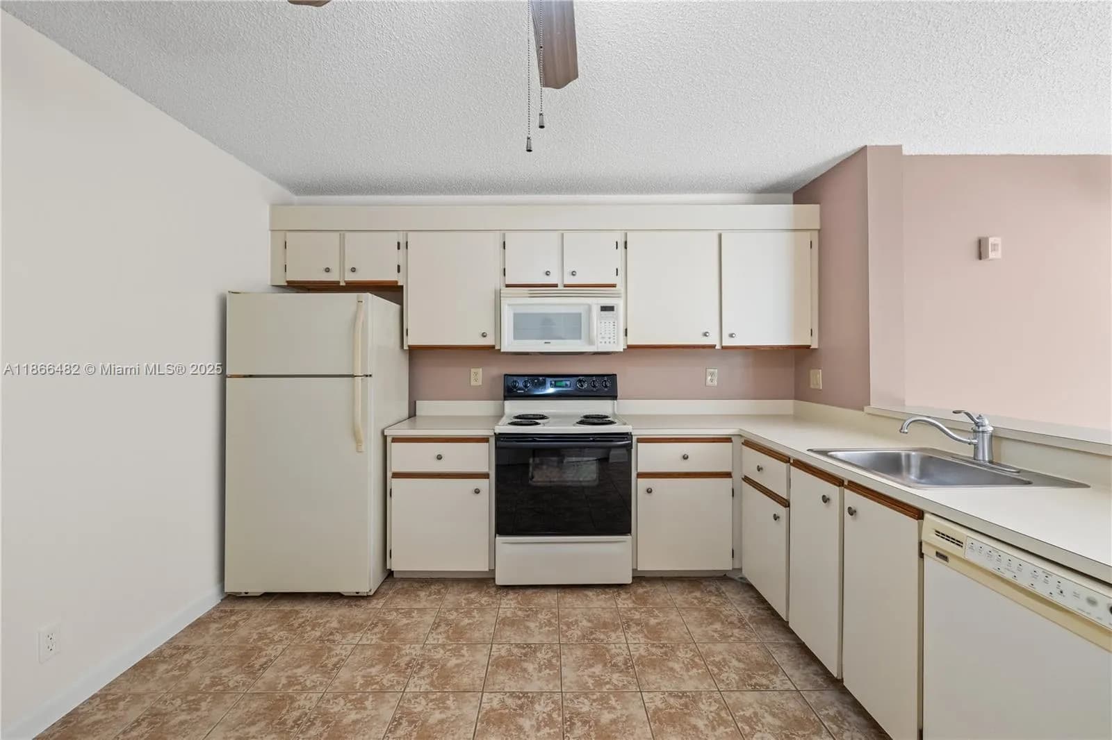10105 W Sunrise Blvd # 104, Plantation FL 33322
