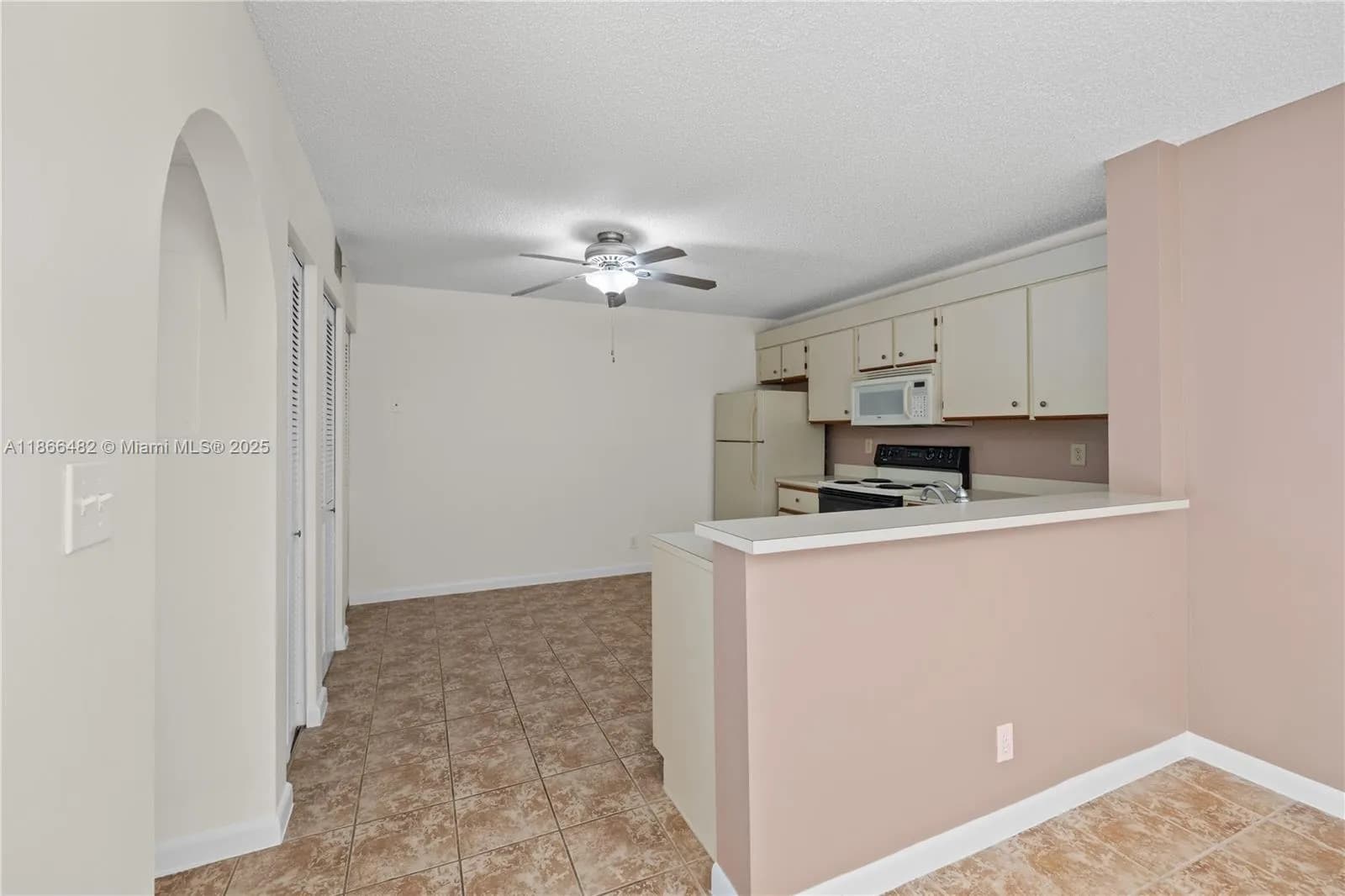 10105 W Sunrise Blvd # 104, Plantation FL 33322
