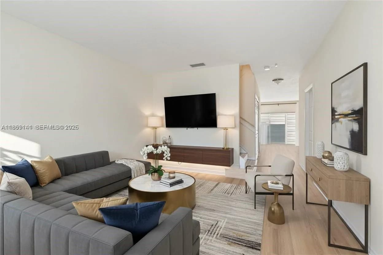 2872 SW 127th Way, Miramar FL 33027