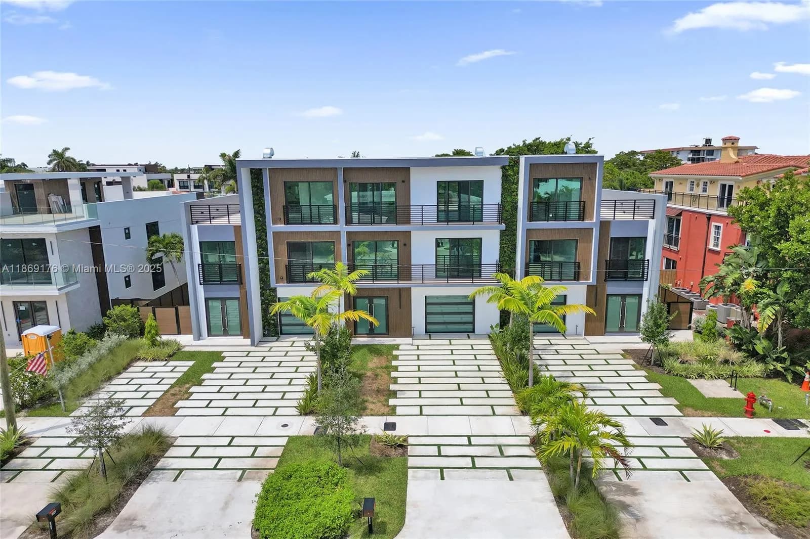 1825 NE 26th Ave, Fort Lauderdale FL 33305