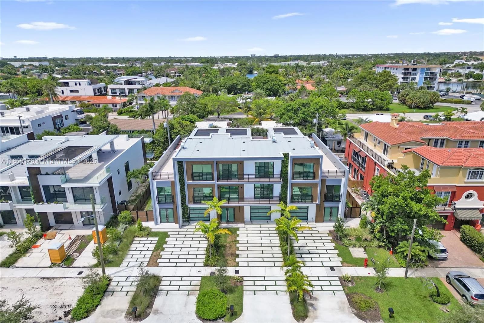 1825 NE 26th Ave, Fort Lauderdale FL 33305