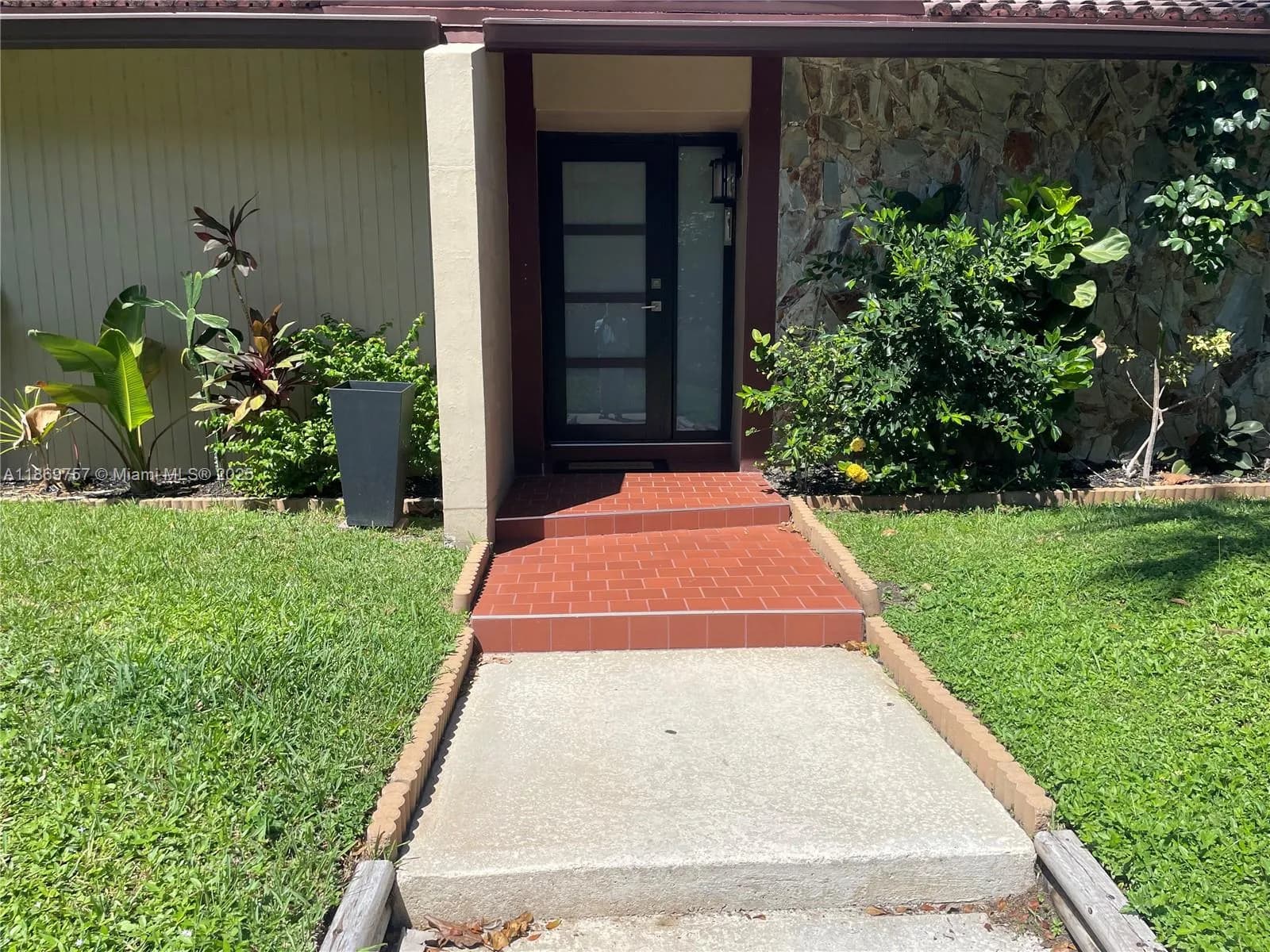 5002 Sheridan St # 1, Hollywood FL 33021