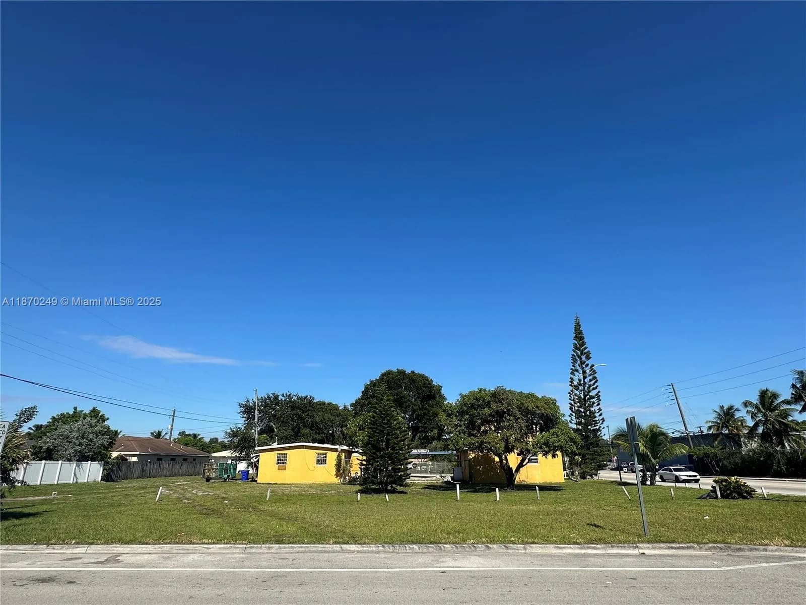 733 NW 27th Ave, Fort Lauderdale FL 33311