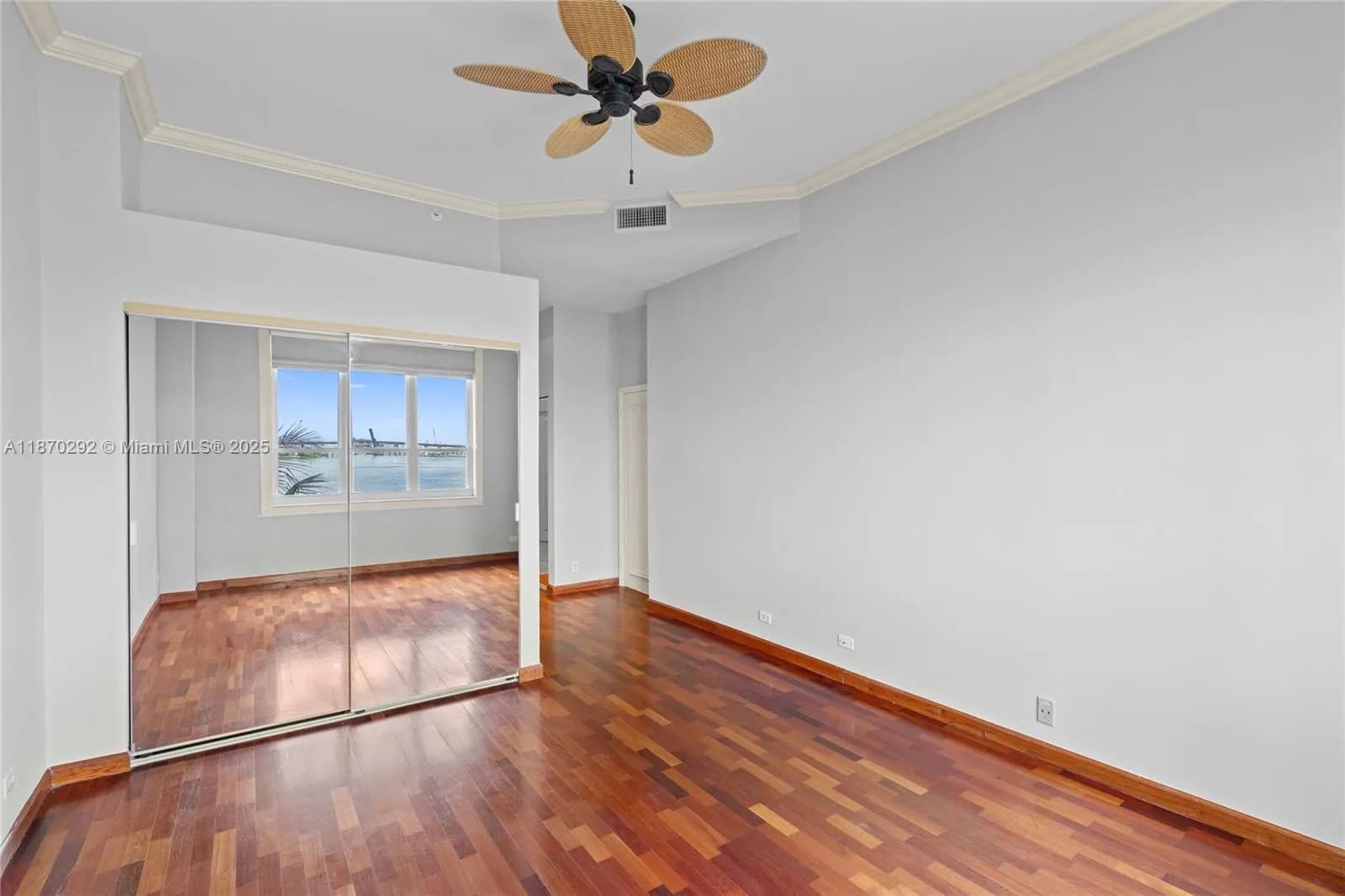 888 Brickell Key Dr # 408, Miami FL 33131