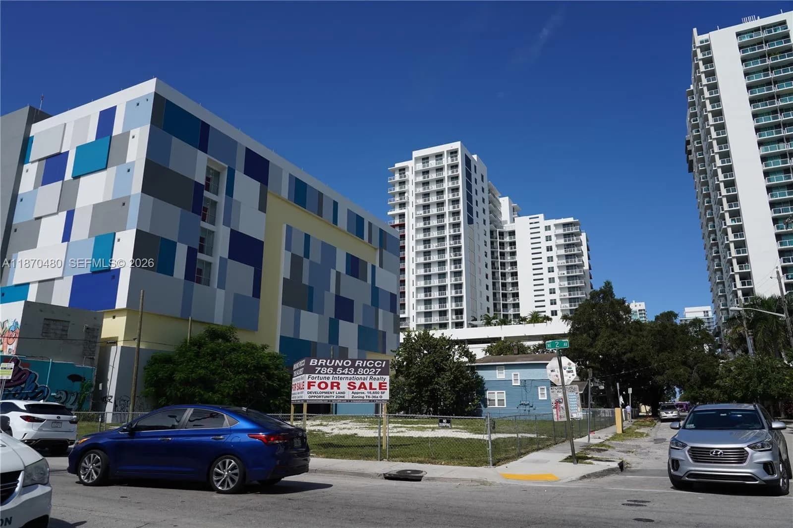 215 NE 25 STREET, Miami FL 33137