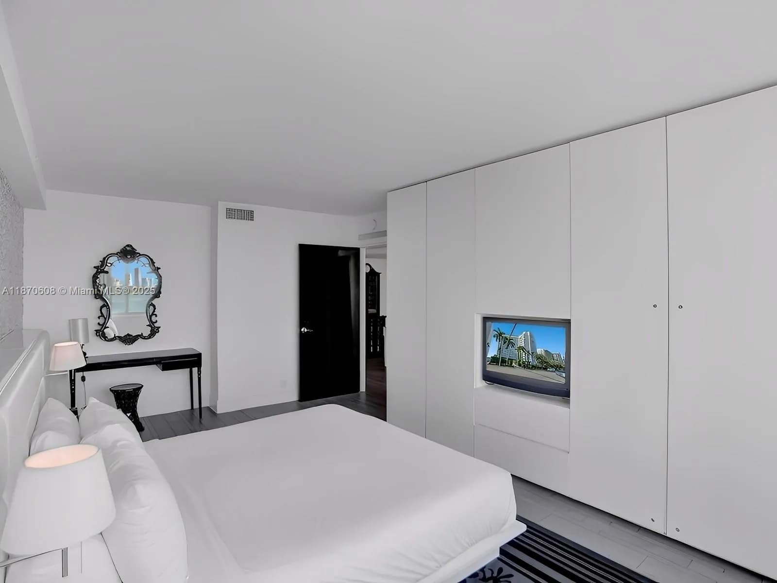 1100 West Ave # 1024, Miami Beach FL 33139