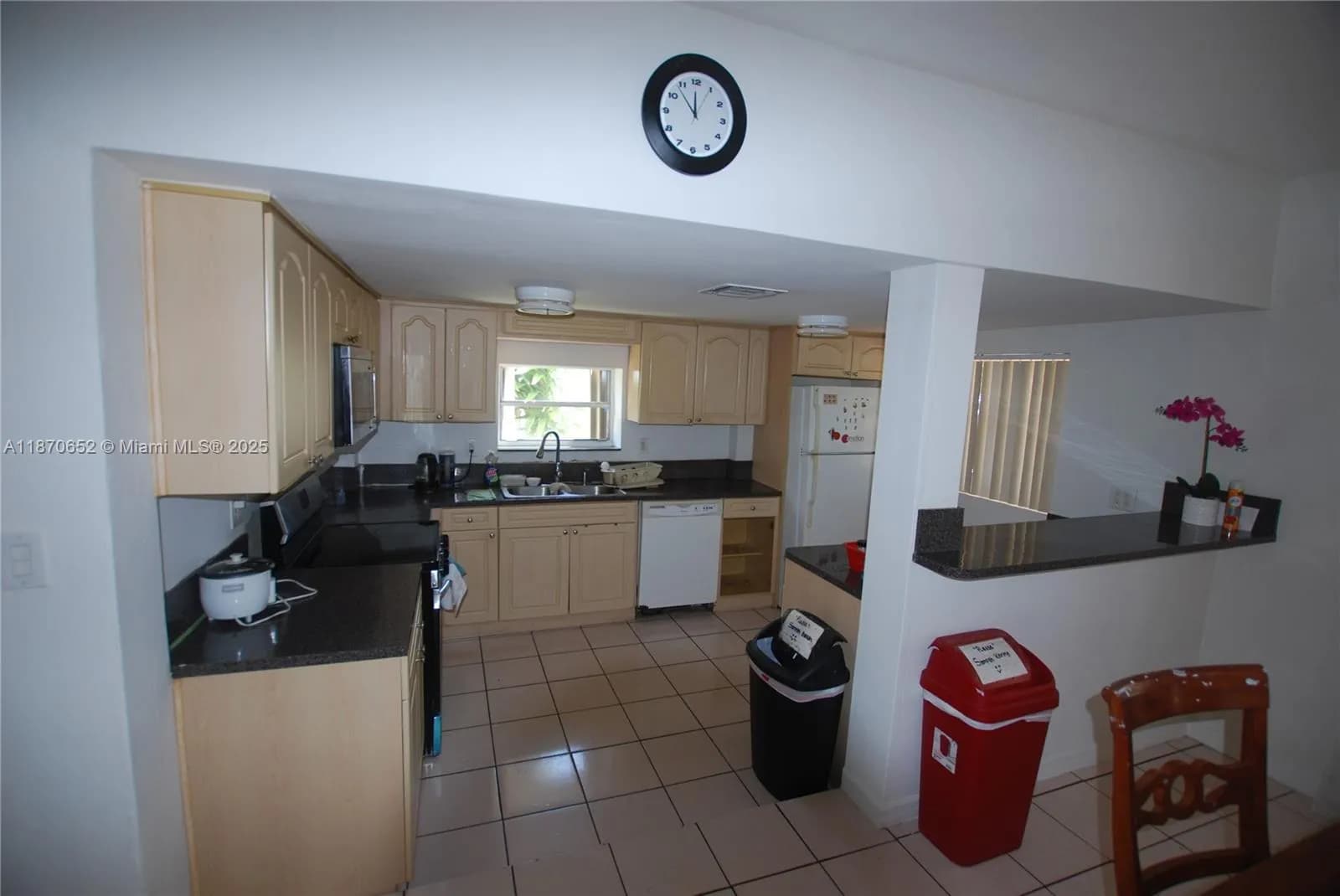 1801 NE 176th St, North Miami Beach FL 33162