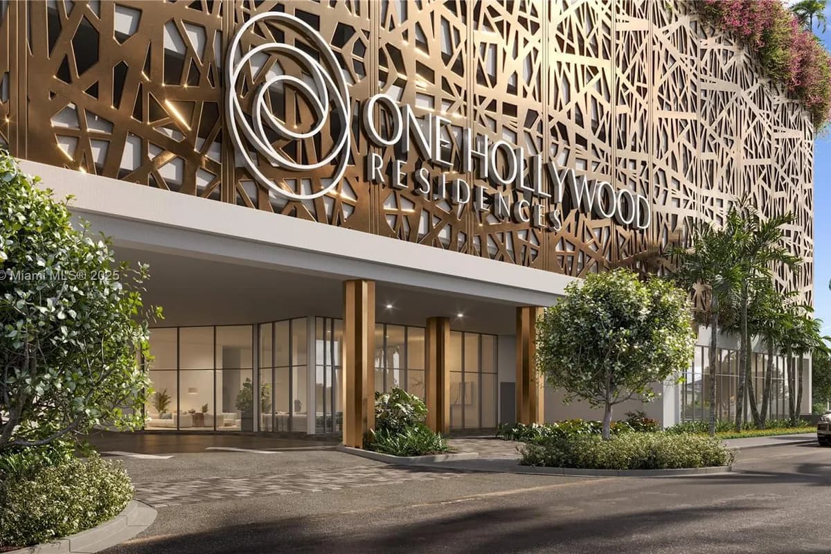 1817 Taylor # 1211, Hollywood FL 33020