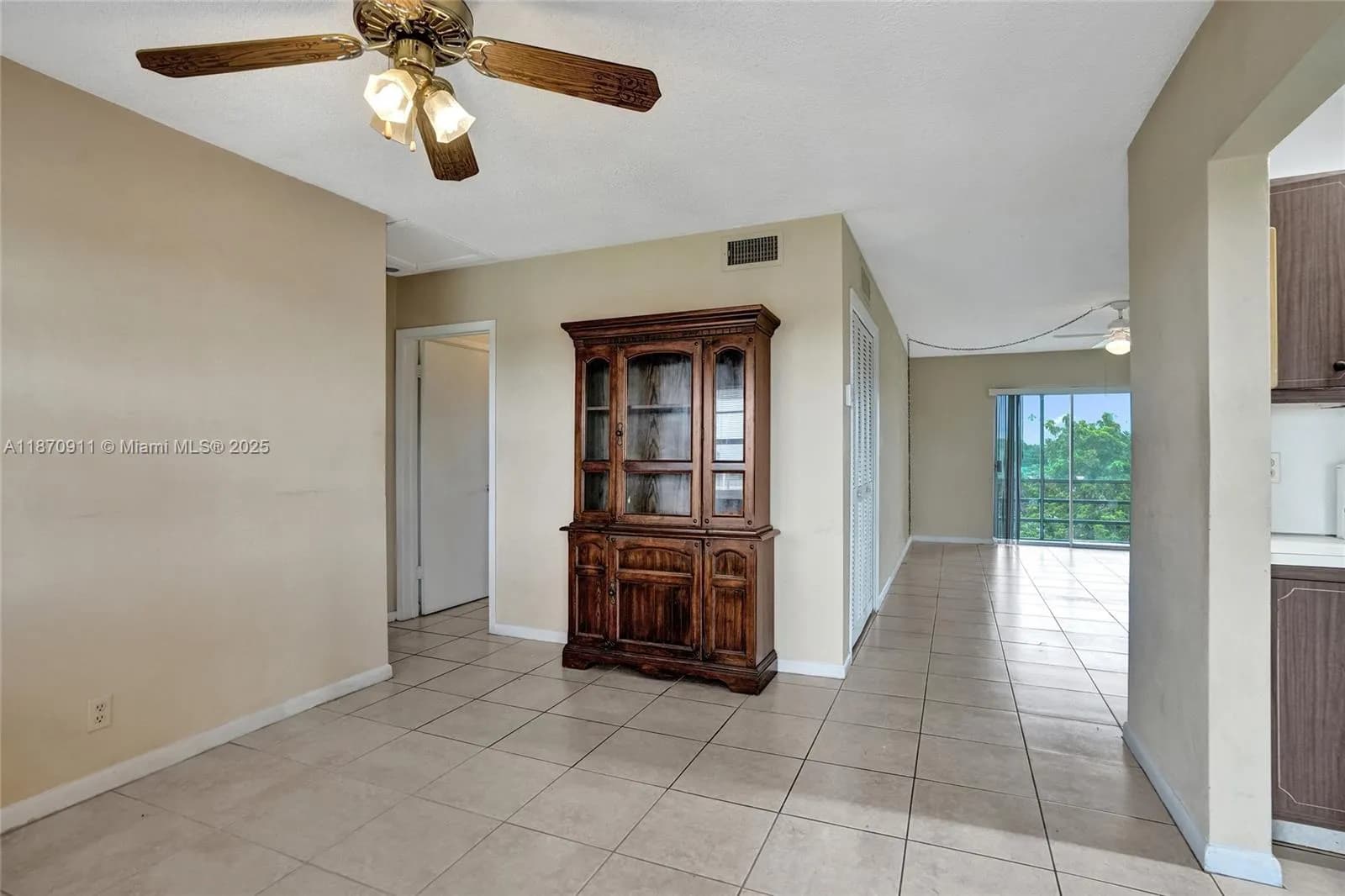 4731 NW 10th Ct # 314, Plantation FL 33313