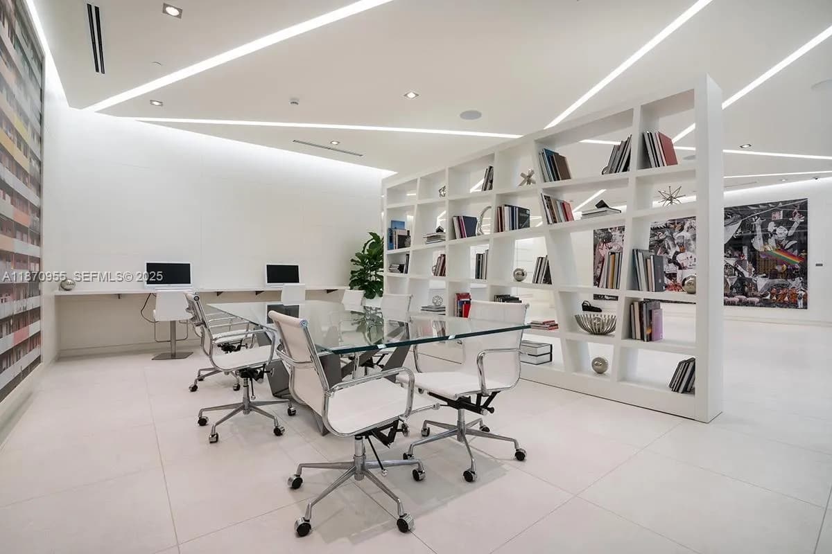 4250 Biscayne Blvd # 1215, Miami FL 33137