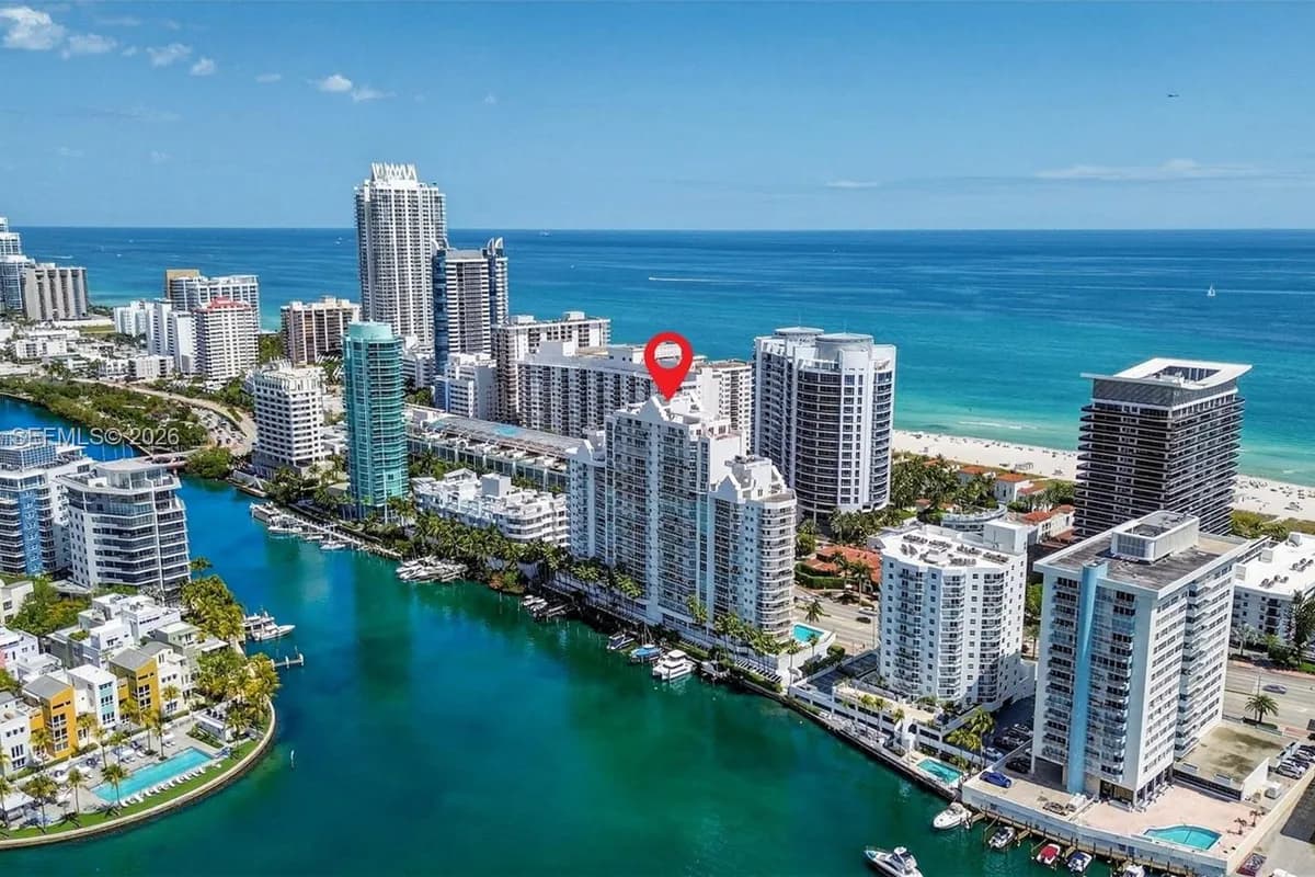 5900 Collins Ave # 1607, Miami Beach FL 33140