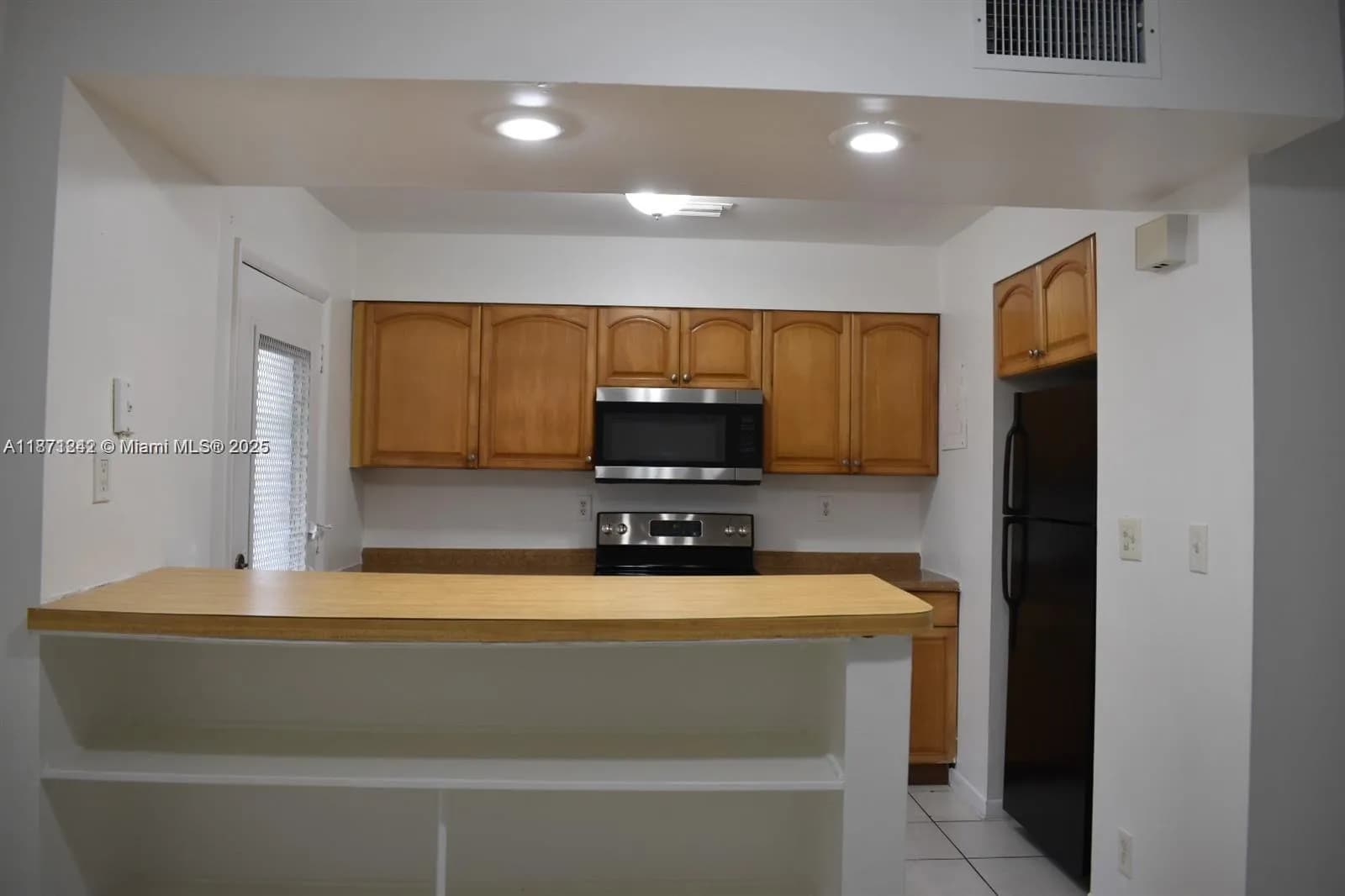 9150 NW 38th Dr # 110, Coral Springs FL 33065