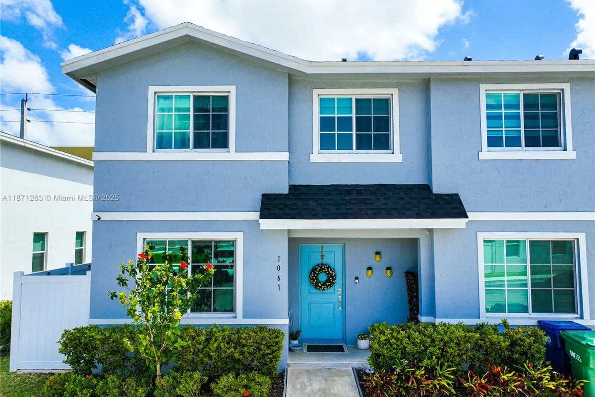 1061 NW 4th Ter, Florida City FL 33034