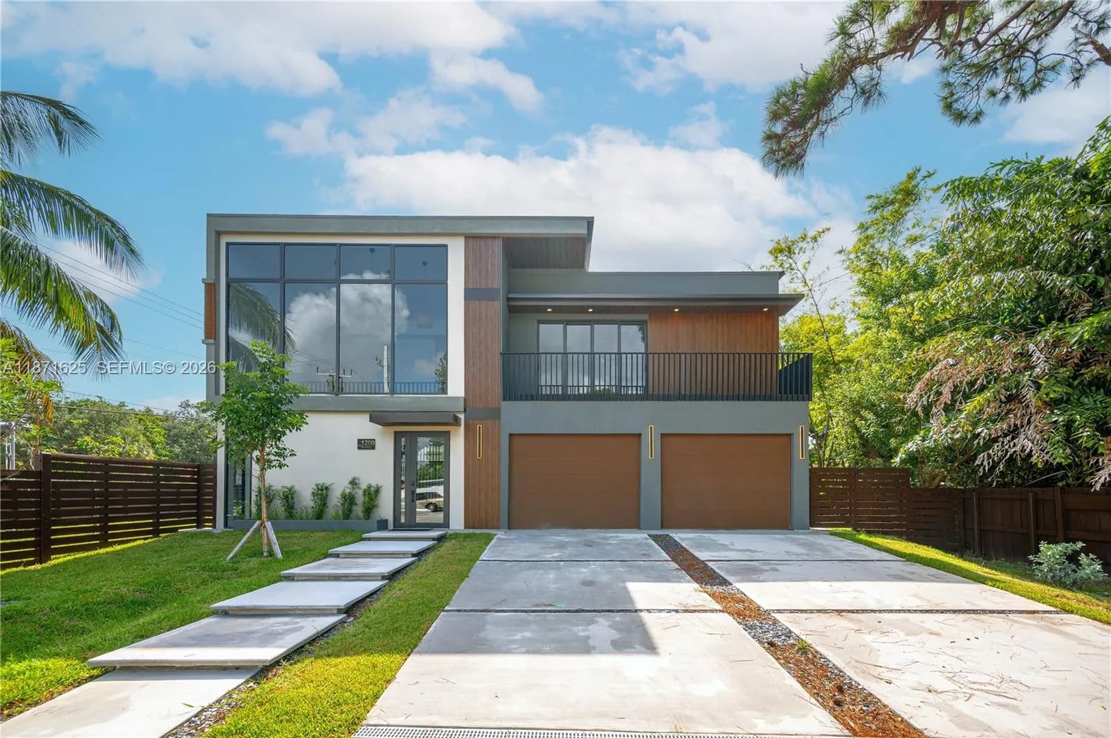 1200 SW 15th Ave, Fort Lauderdale FL 33312