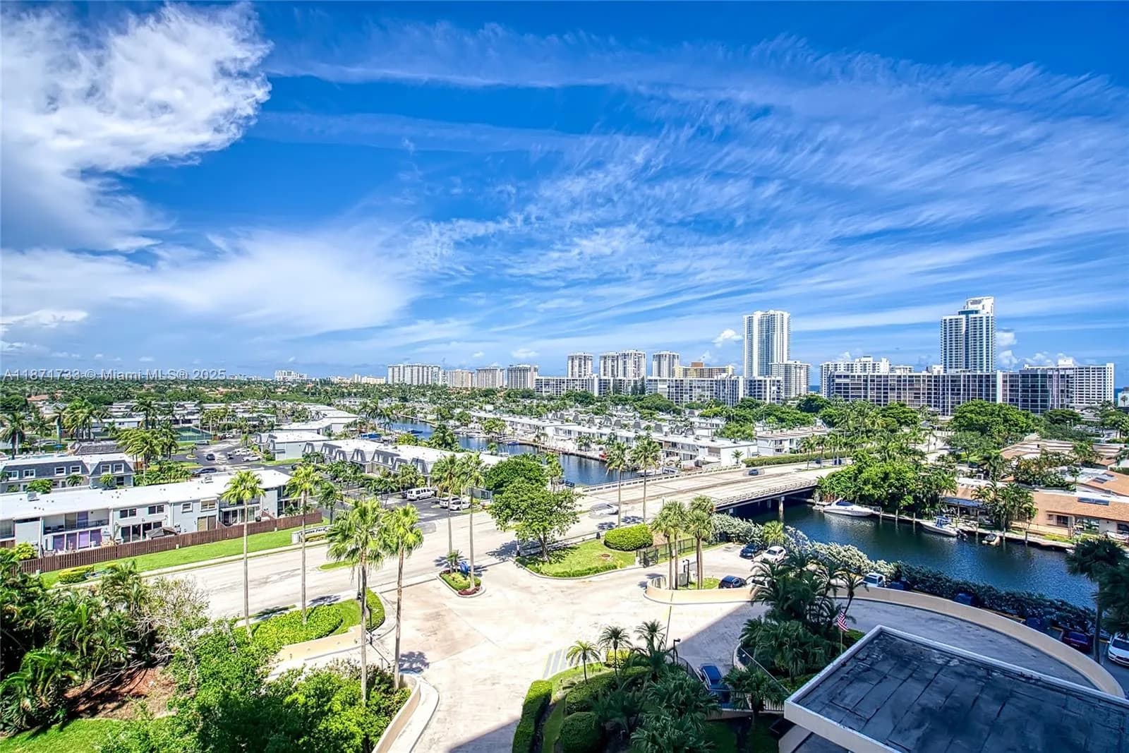 2500 Parkview Dr # 911, Hallandale Beach FL 33009