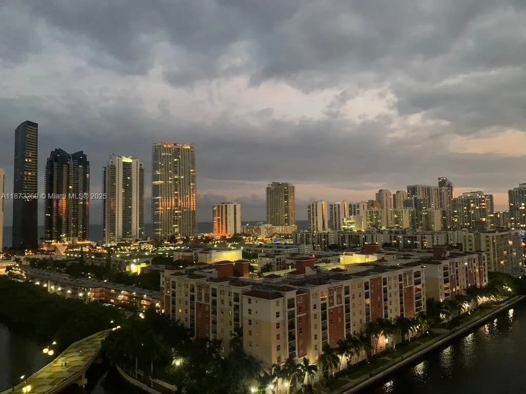 250 174th St # 1801, Sunny Isles Beach FL 33160
