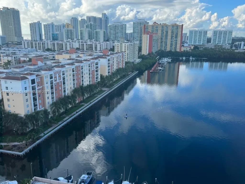250 174th St # 1801, Sunny Isles Beach FL 33160