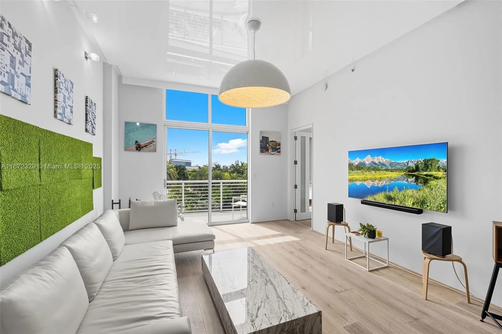 2001 Meridian Ave # 518, Miami Beach FL 33139