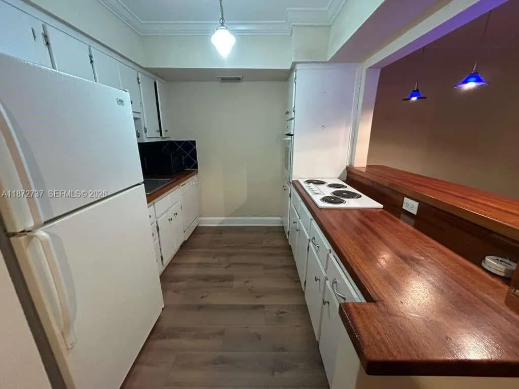 11855 NE 19th Dr # 47, North Miami FL 33181