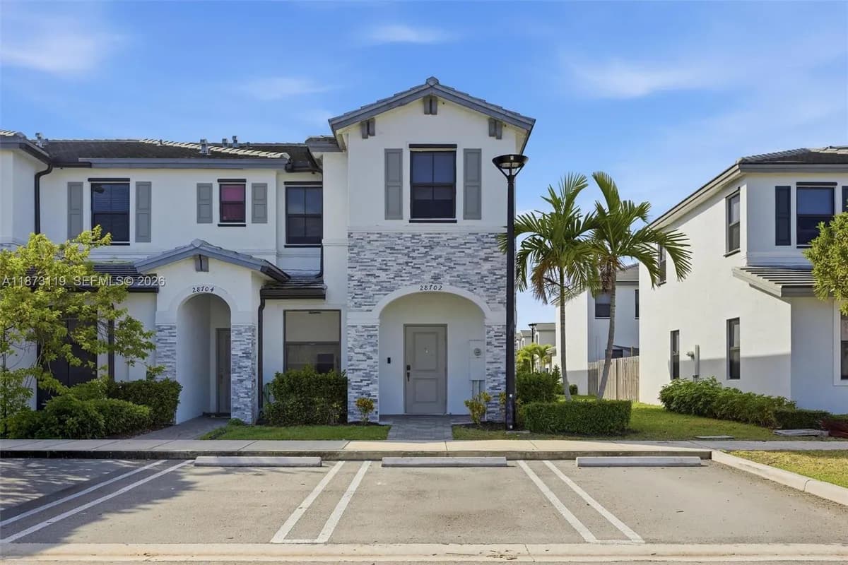 28702 SW 133rd Ct, Homestead FL 33033