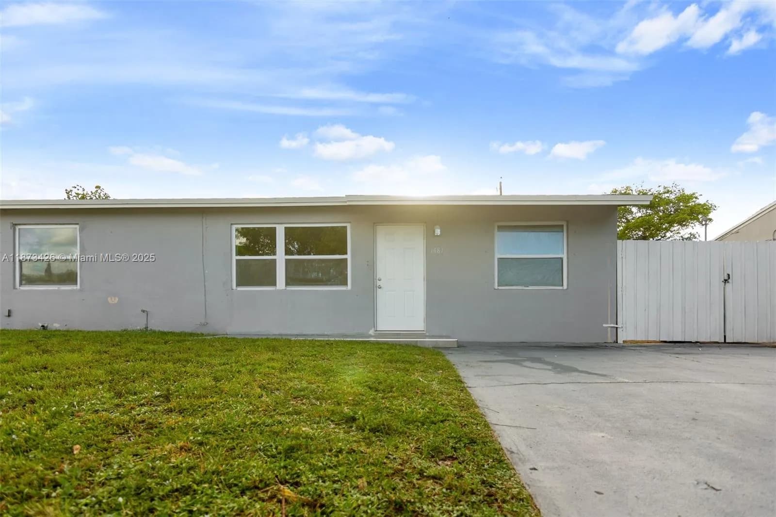 1481 SW 49th Ave, Fort Lauderdale FL 33317