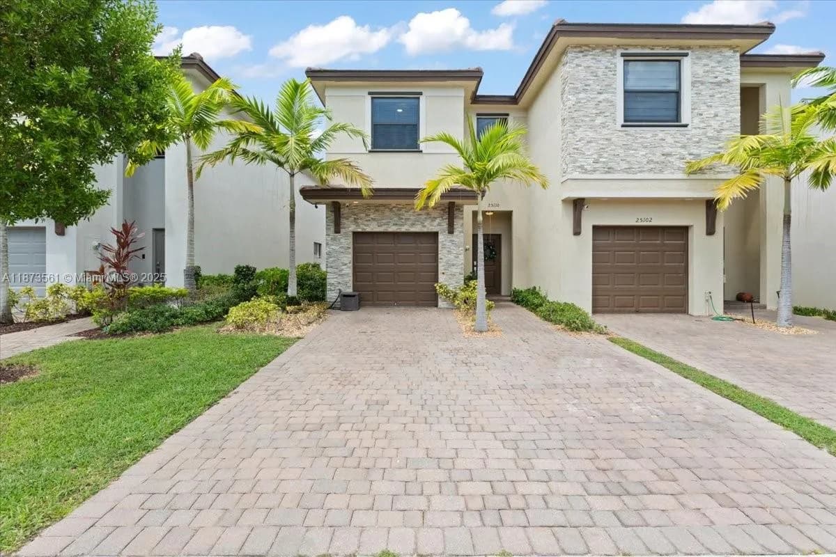 25110 SW 108th Ave, Homestead FL 33032