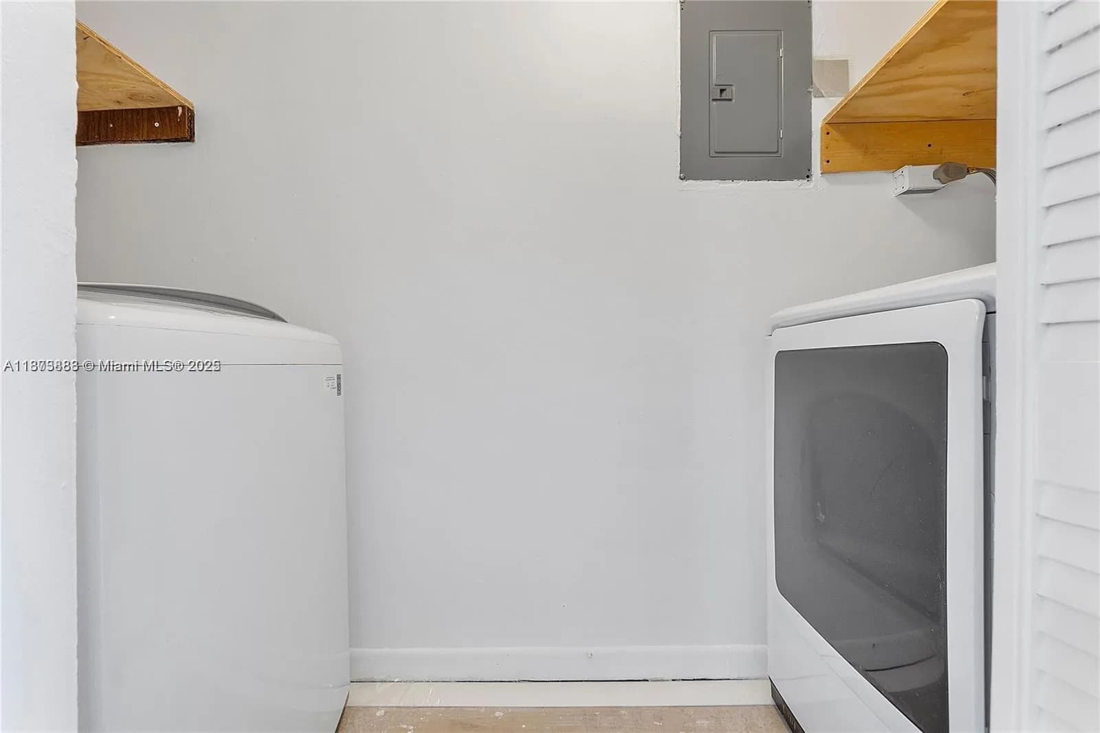 3399 Foxcroft Rd # 108, Miramar FL 33025