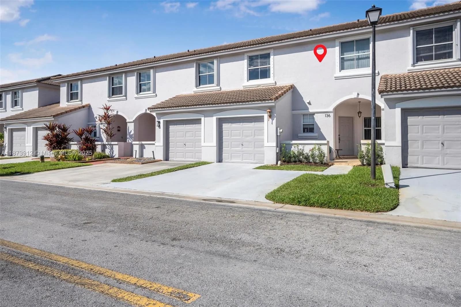 136 SW 169th Ave # 136, Pembroke Pines FL 33027