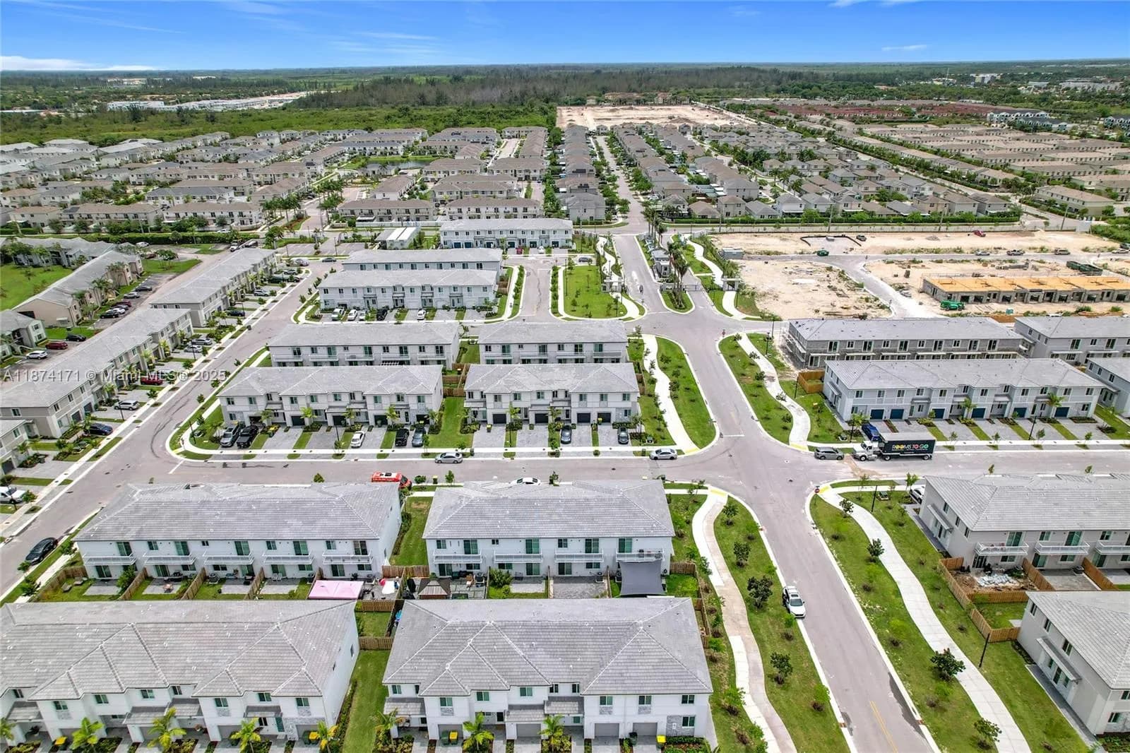 716 SE 14th St, Homestead FL 33034