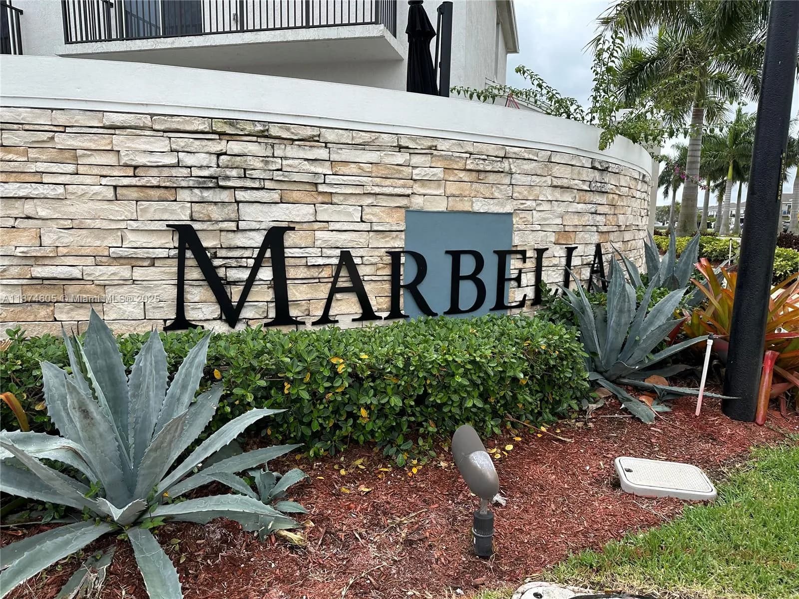 793 SE 19th St, Homestead FL 33034