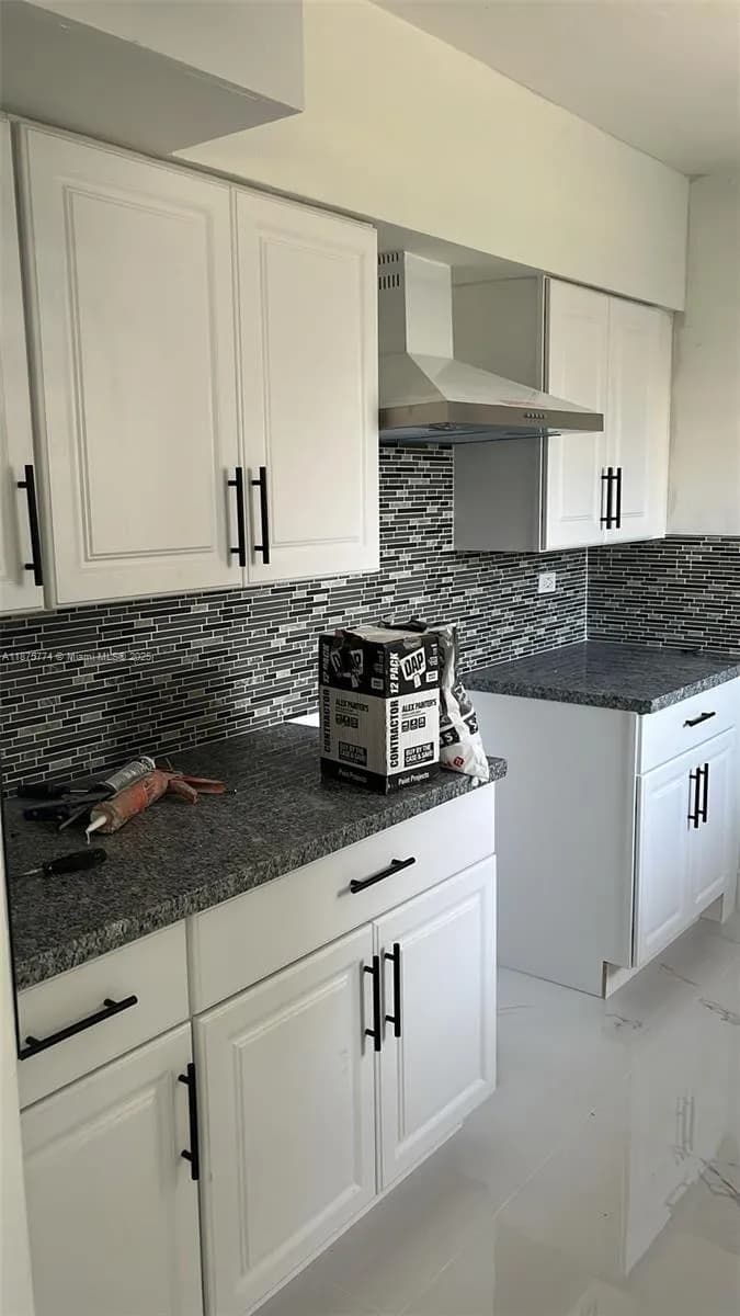 301 NW 194th Ter, Miami Gardens FL 33169